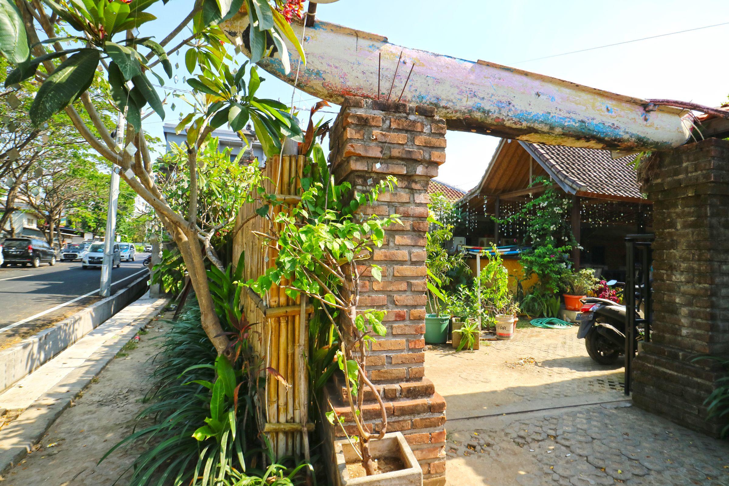 Guest house Indopurejoy House - Komala Indah 2*